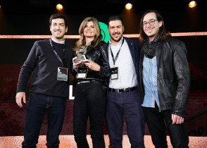 gn-brands-lovdo-pizza-obtiene-sarten-de-oro-en-premios-uber-eats